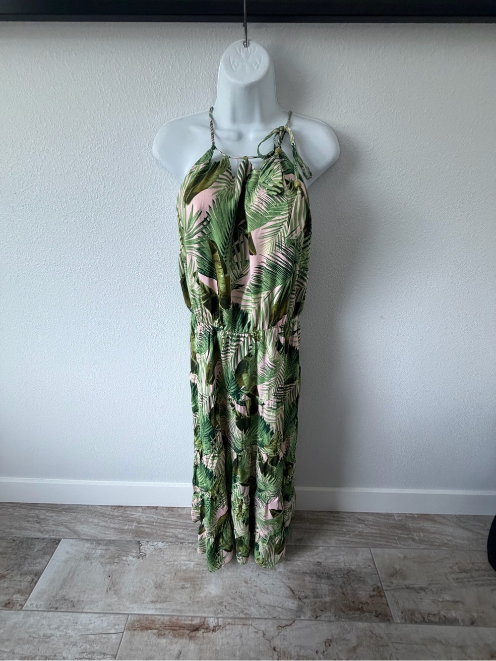 Vince Camuto Green and Pink Tropical Halter Maxi Dress - Picture 2 of 13